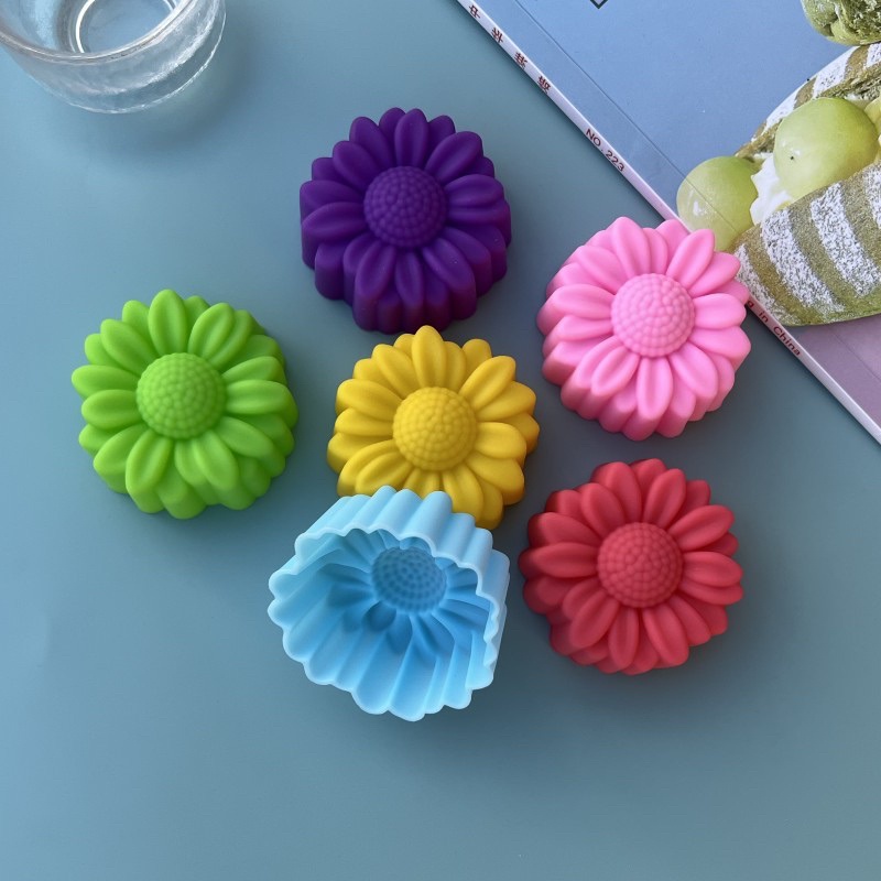 Soap Making Dish - 6-teiliges Set Antihaft-Silikonformen mit Blumendesigns für