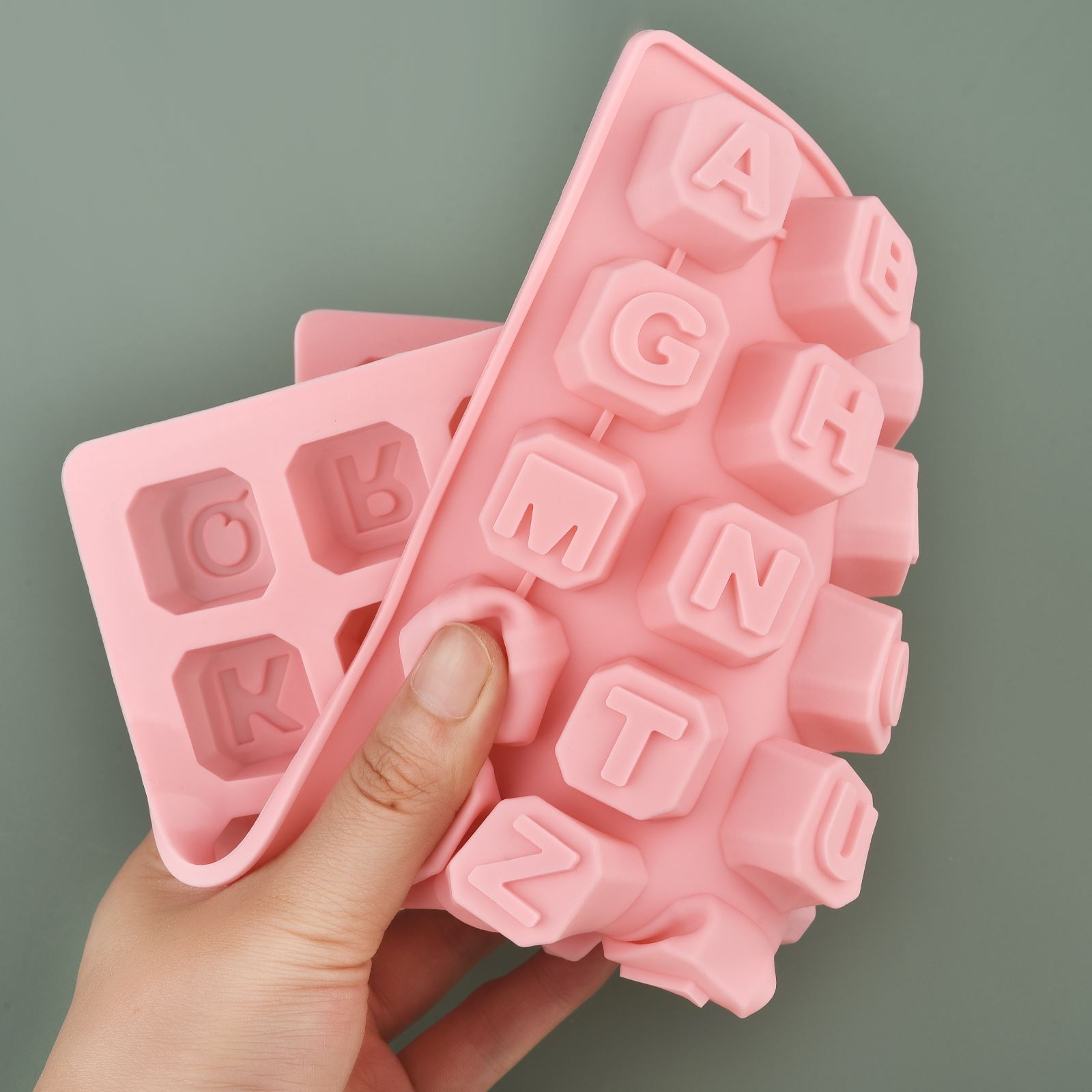 48-Buchstaben Enghish Alphabet – Soap Making Dish Bewertung und Preis