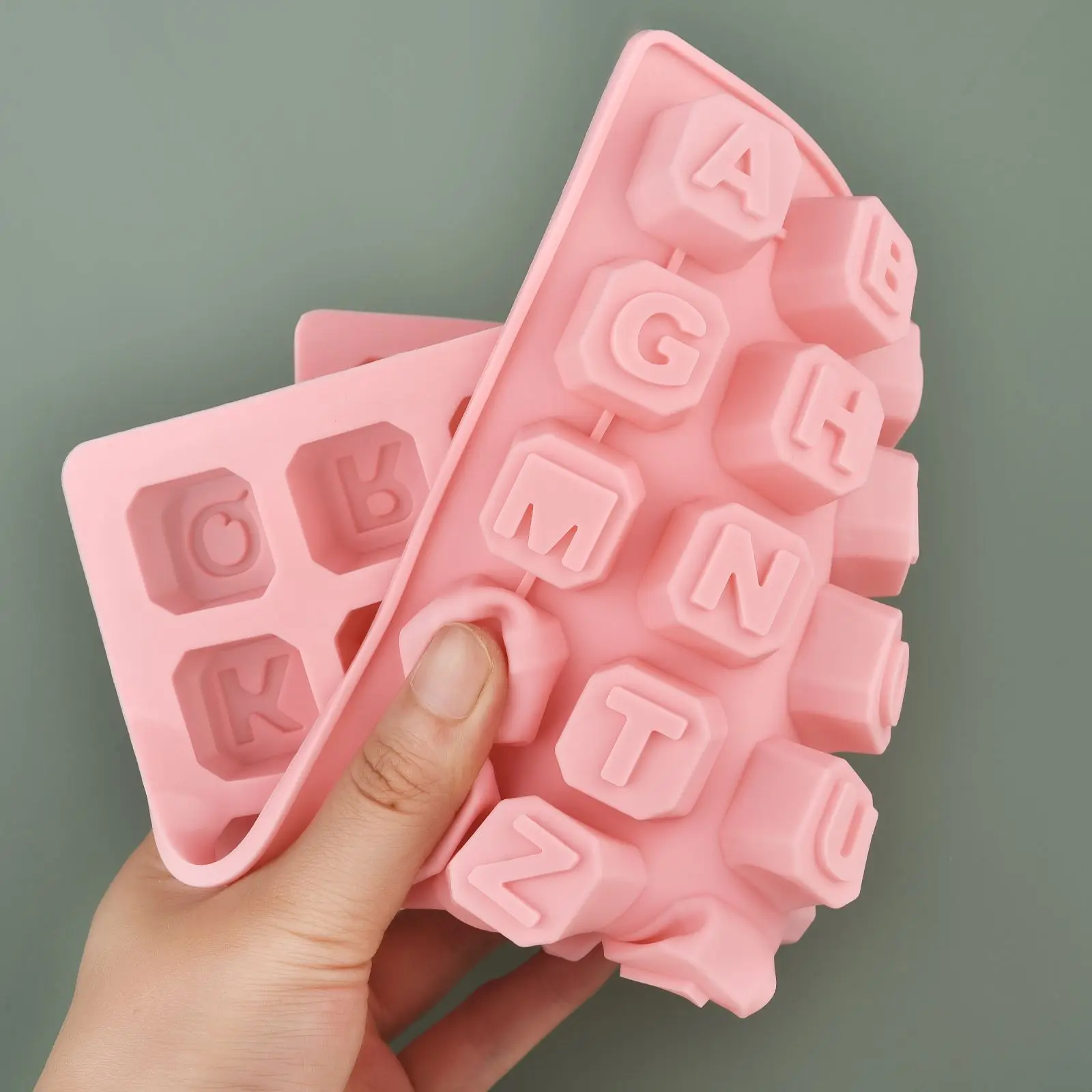 48-Buchstaben Enghish Alphabet – Soap Making Dish Bewertung und Preis