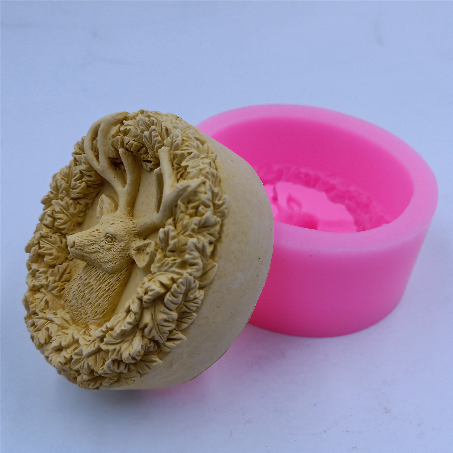 Hirsch Design Seife Silikonfor – Soap Making Activity Bewertung und Preis