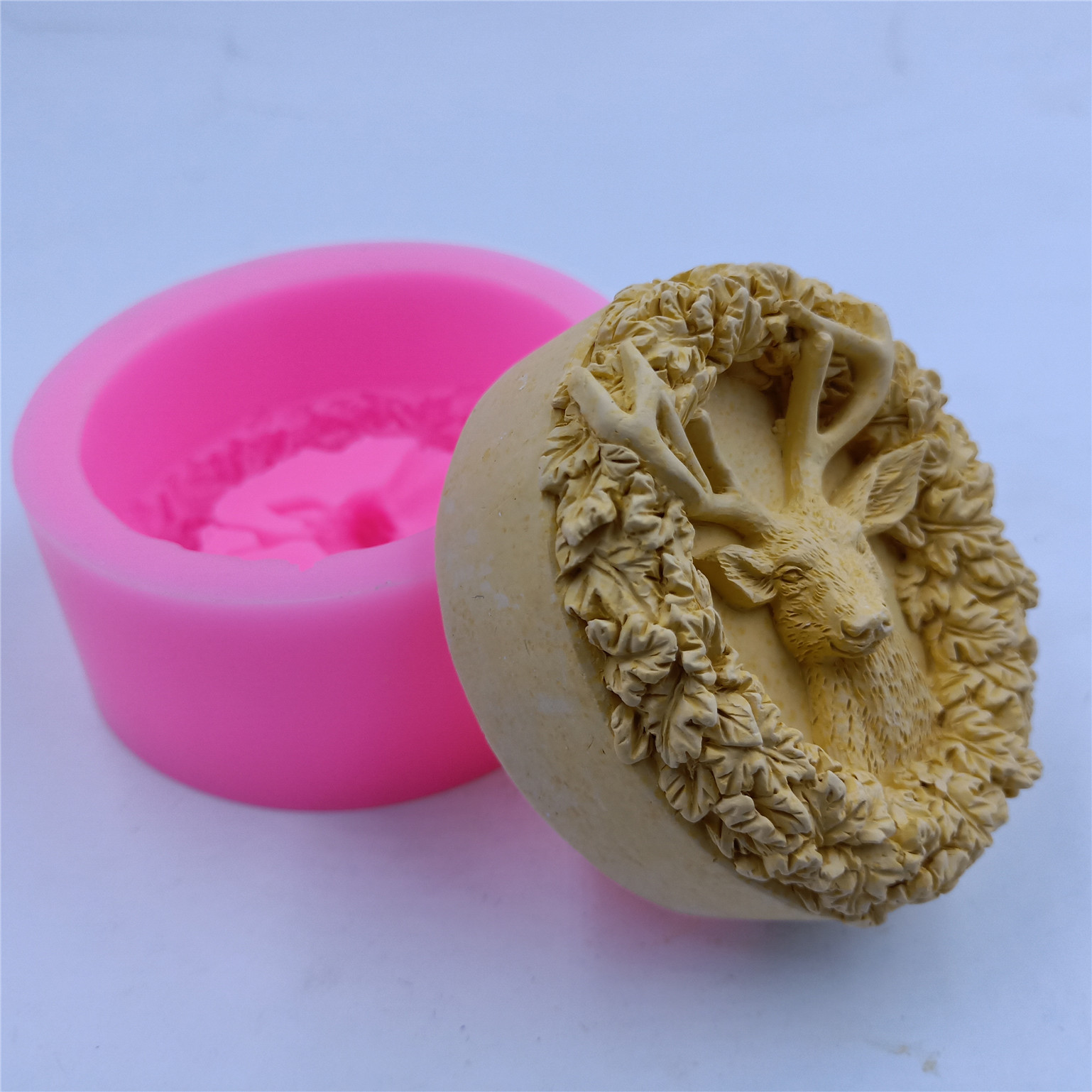 Hirsch Design Seife Silikonfor – Soap Making Activity Bewertung und Preis